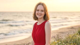 AdaRune 18 female live cam model profile