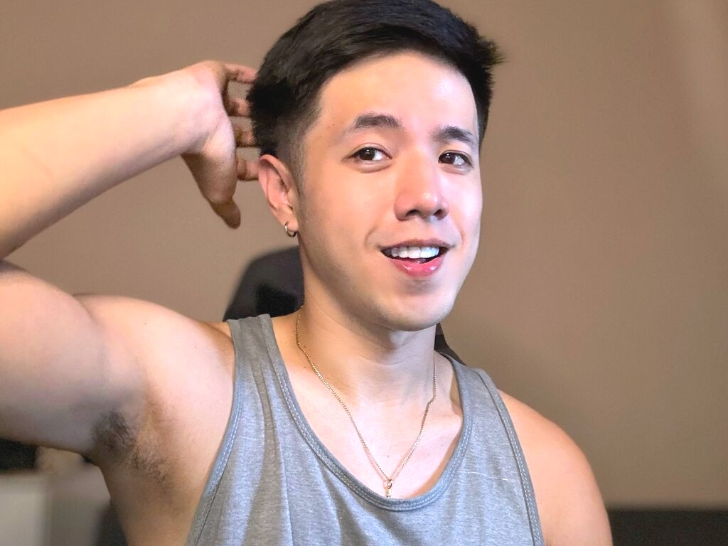 AdanRush Nude