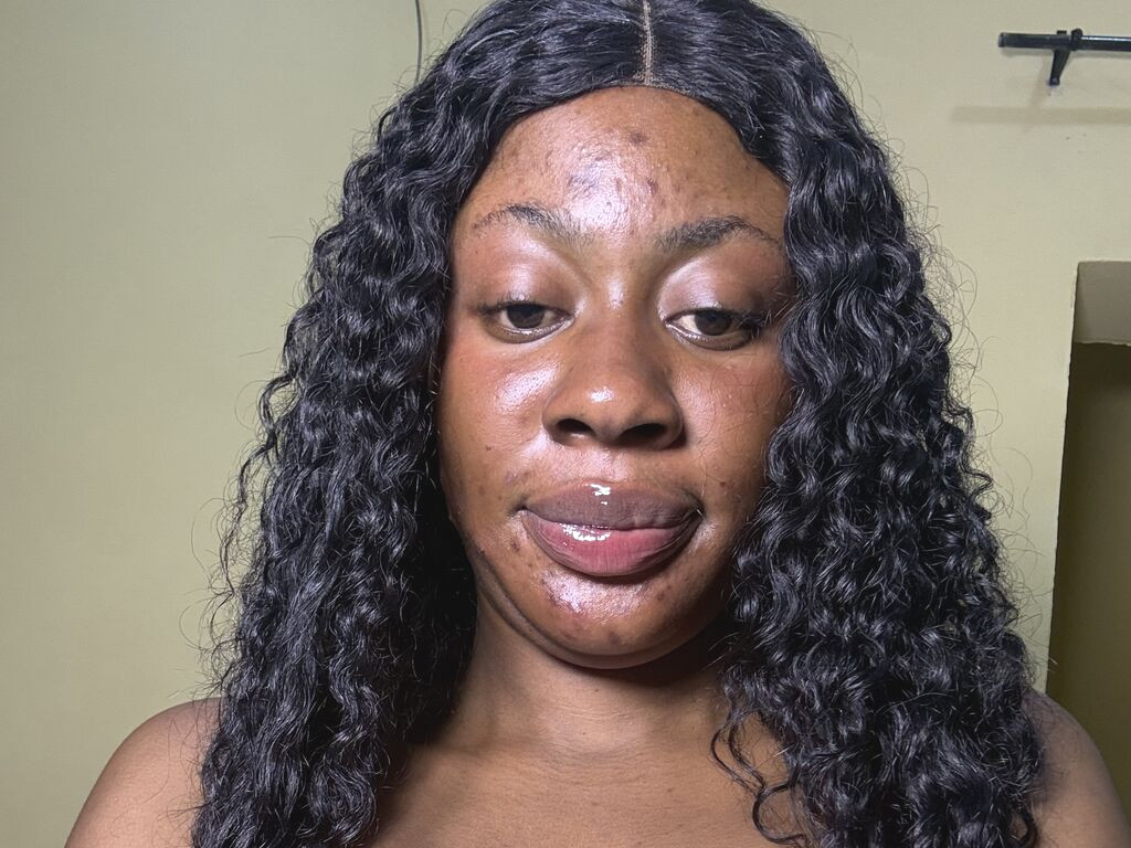 AdeyEdet nude cam model profile photo