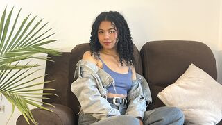 AfroditaAlissa 21 female hot related cam model profile