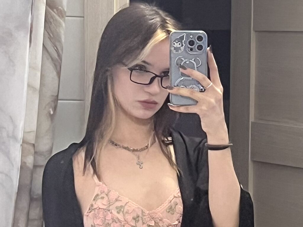 AgataSilk nude cam model profile photo