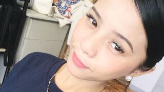AgathaMoral 20 female naked cam model profile