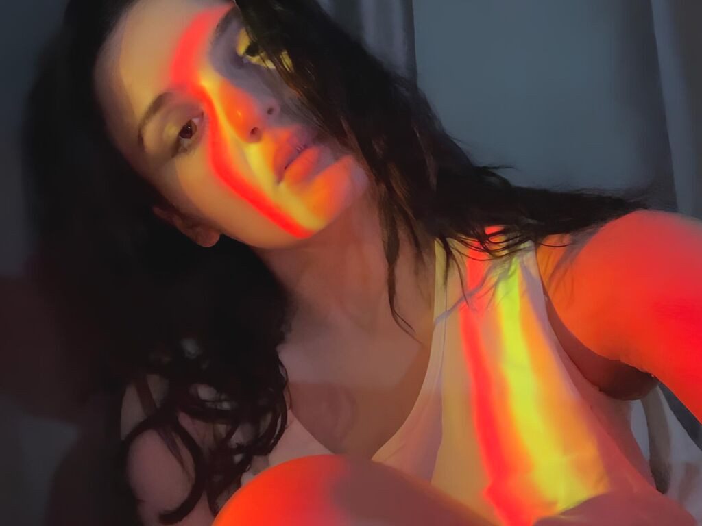 AikoSchelb nude cam model profile photo