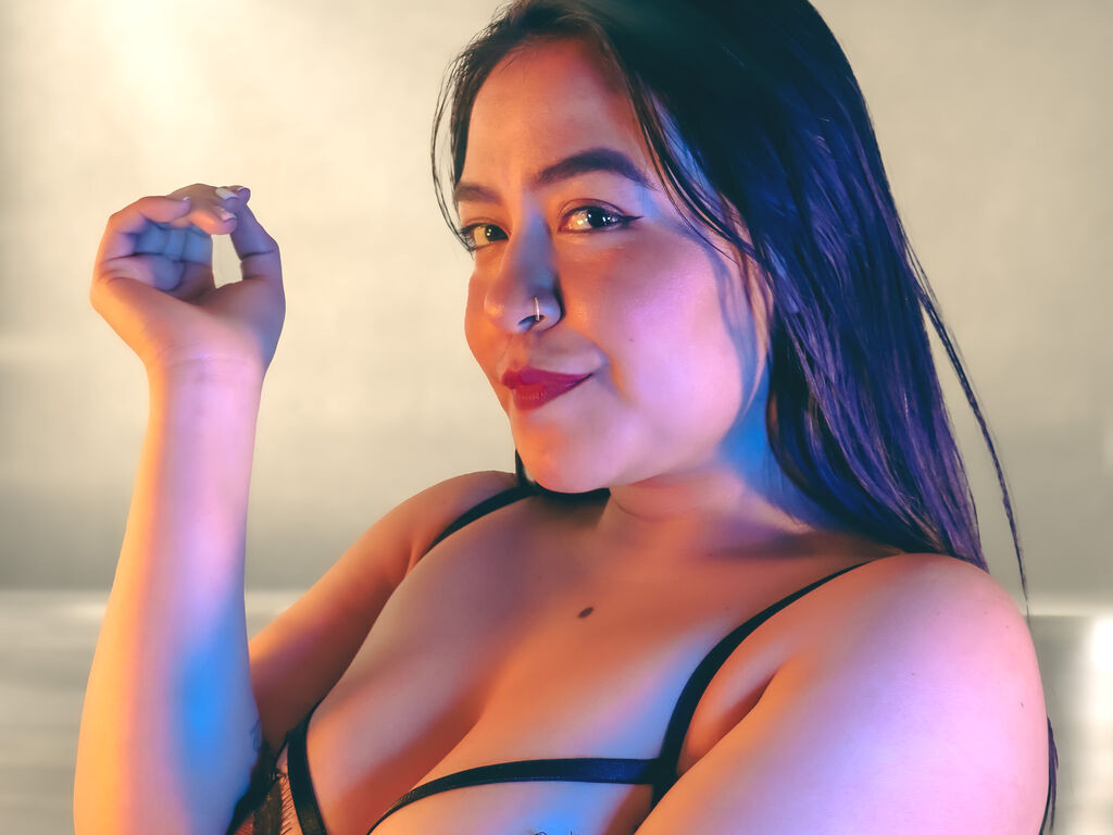 AileenMsor Naked
