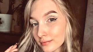AlbinaFichtner 18 female naked cam model profile