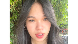 AlessiaAmbrose 18 transgender live cam model profile