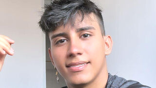 AlexCano 24 male erotic related cam model profile