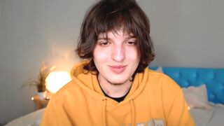 AlexDel 20 male hot cam model profile