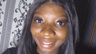 AlexLucian 24 female naked cam model profile