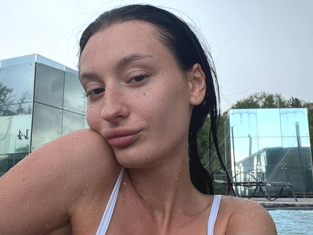 AliceLewandovski Naked