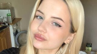 AliceSilvia 19 female naked cam model profile