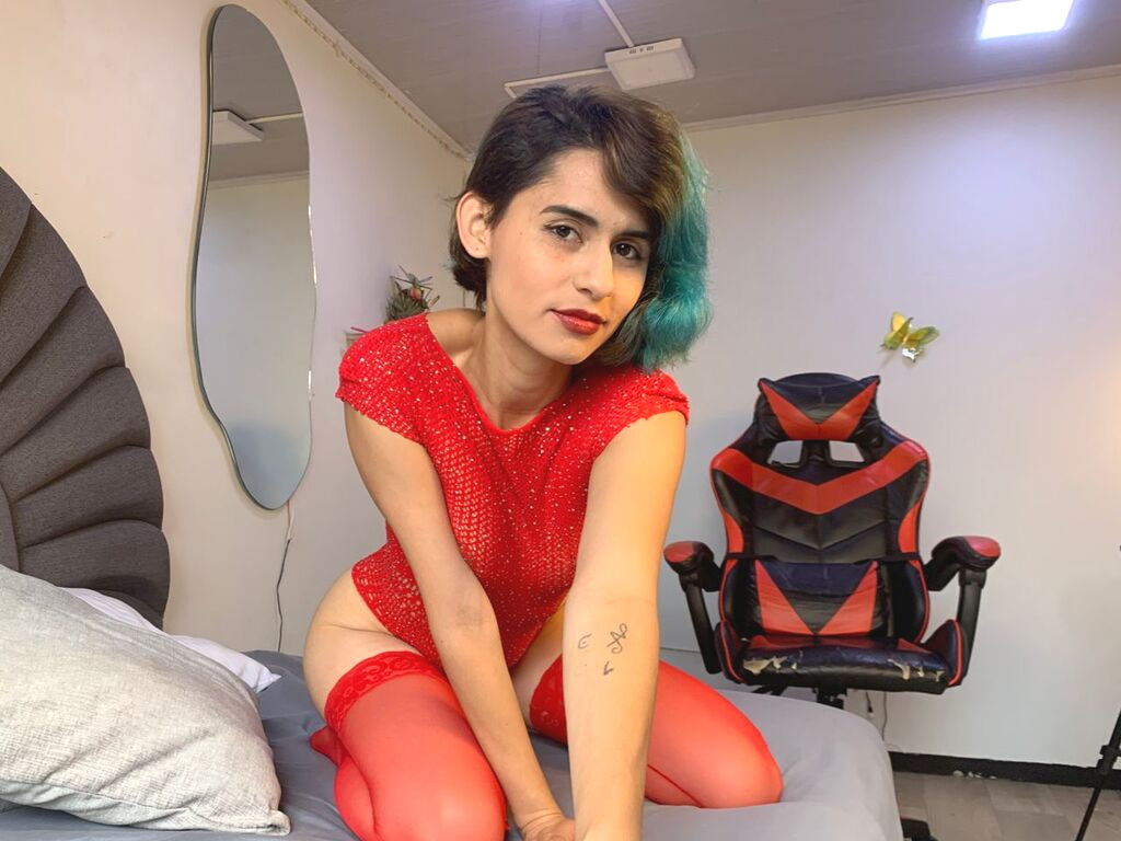 AliceStunt naked cam model gallery photo