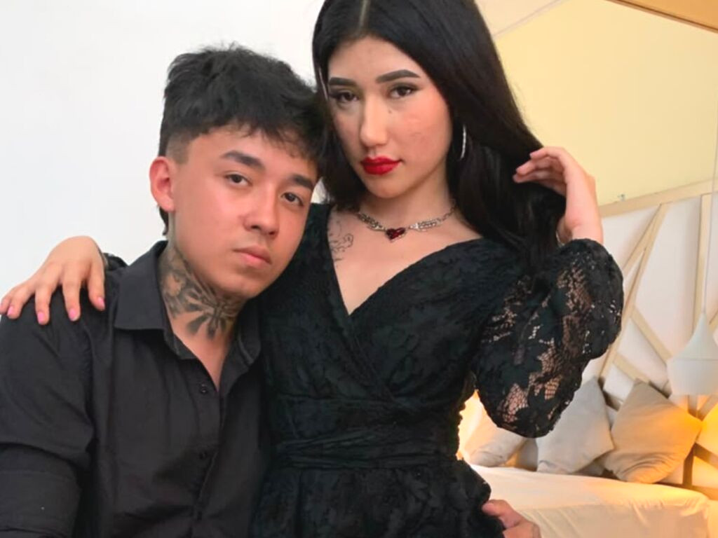 AlisonAndNathan nude cam model profile photo