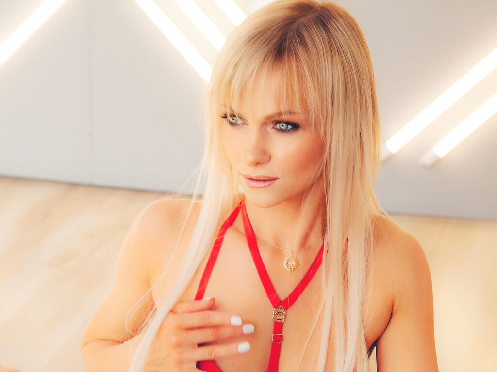 AlisunRisa Naked