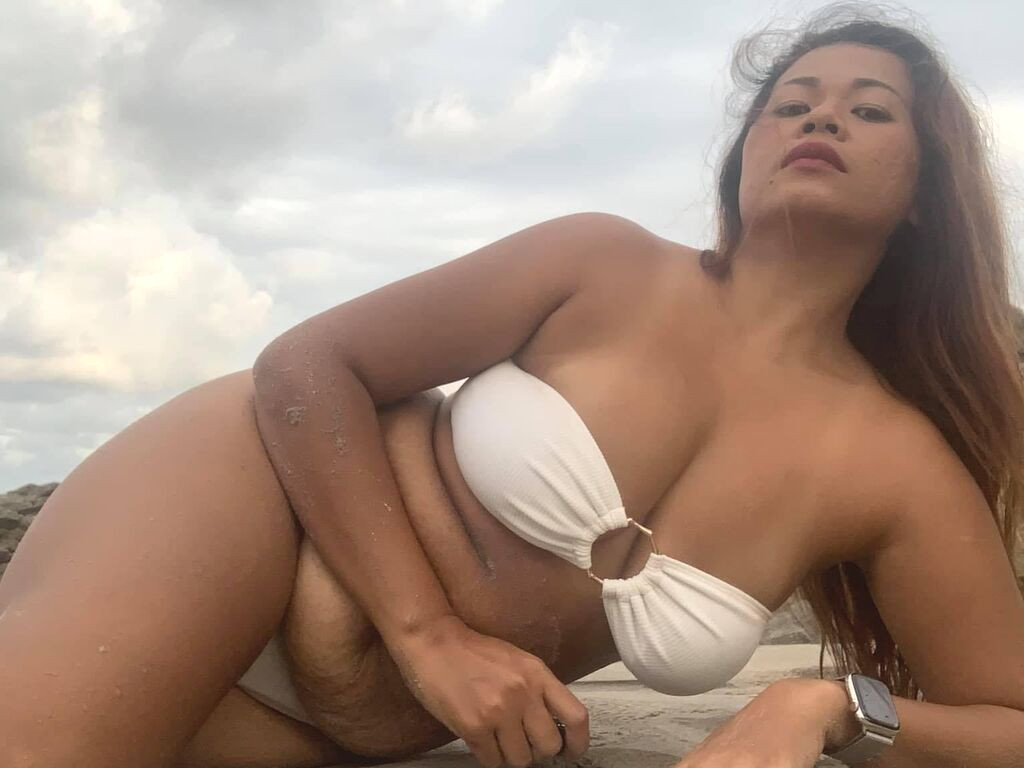 AlizabethJohnson Naked