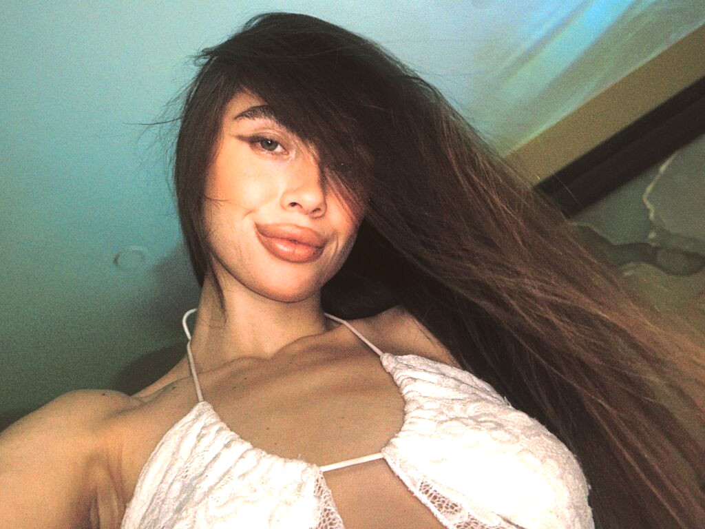 AmandaRiver nude cam model profile photo