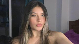 AmberCarlo Nude