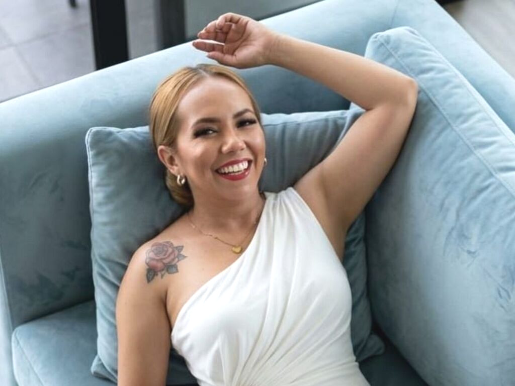 AmberDillucca nude cam model profile photo