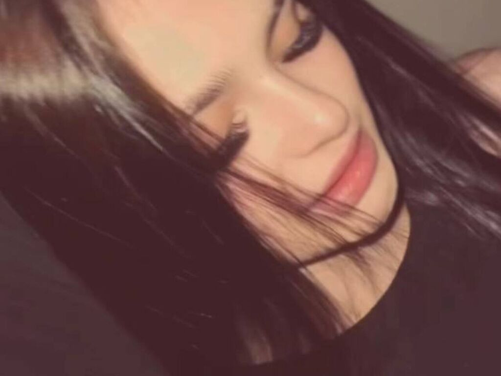 AmberlyMankoski nude cam model profile photo