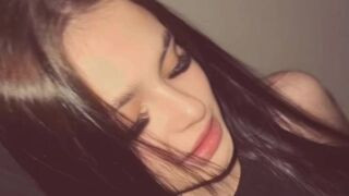 AmberlyMankoski 18 female hot cam model profile
