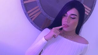 AmeliaBrixton 20 transgender hot cam model profile
