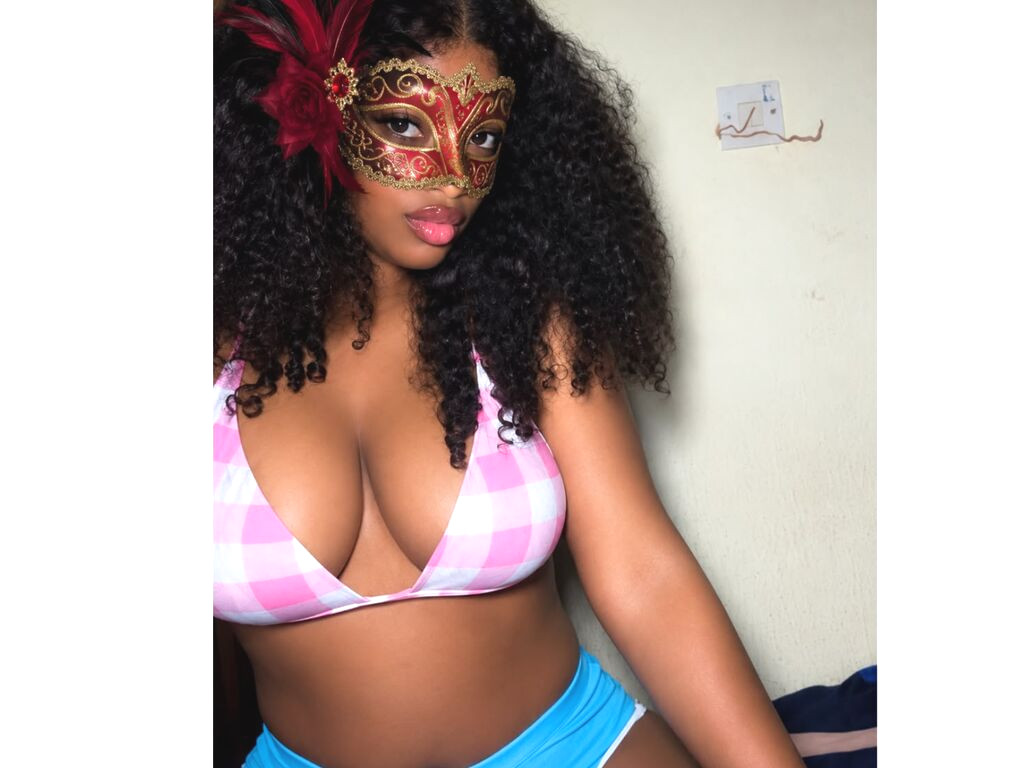 AmeliaChris nude cam model profile photo