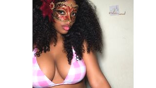 AmeliaChris 26 female fetish sexy cam model profile