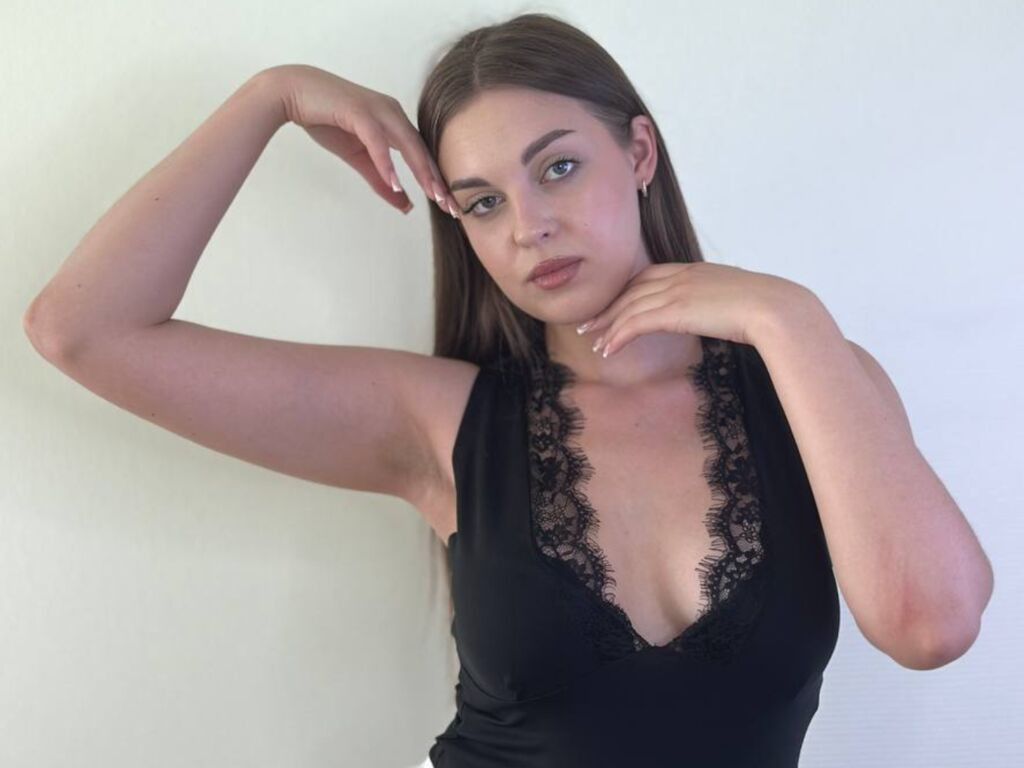 AmelicaGallivan naked cam model gallery photo