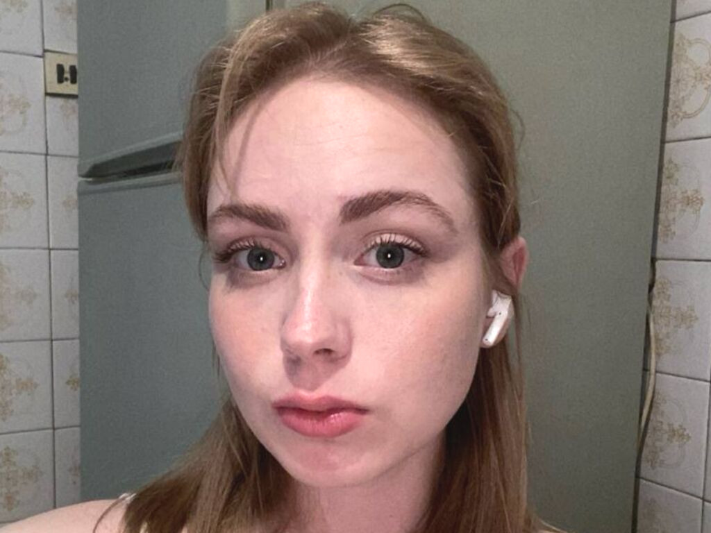 AmiNahha nude cam model profile photo