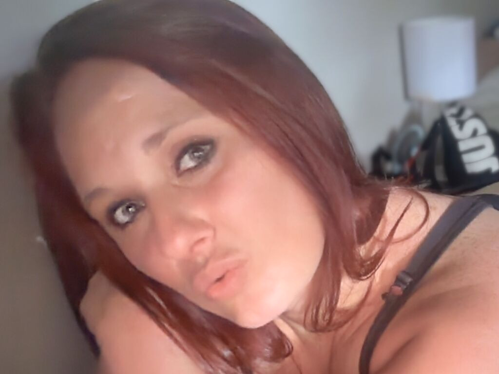 AmiahMonroe nude cam model profile photo