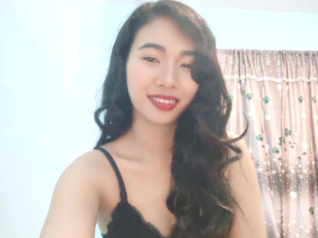 AndreaCapan naked cam model gallery photo