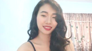 AndreaCapan 24 female fetish nude cam model profile