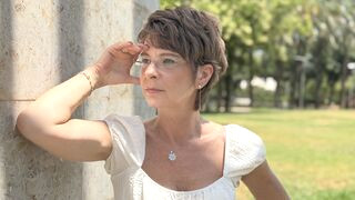 AngelaRossi 49 female mature live cam model profile