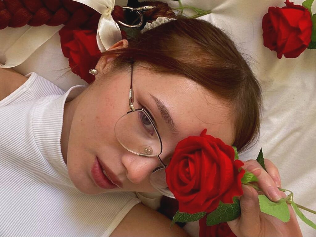 AngeleWirtanen nude cam model profile photo