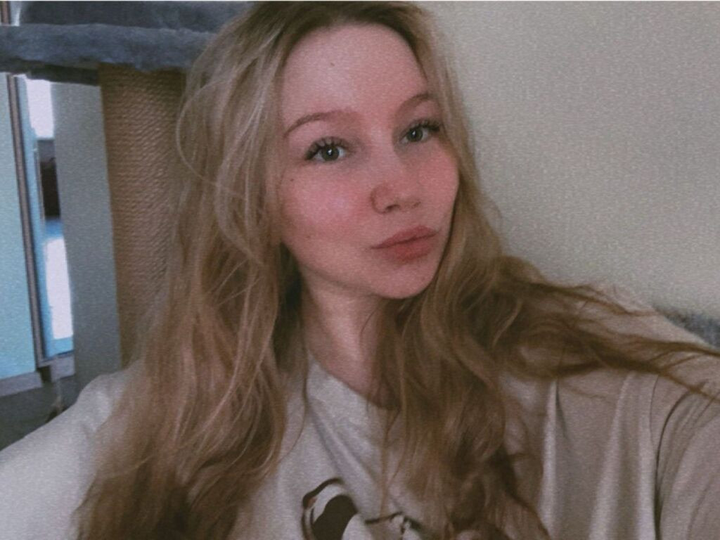 AnnaAddington Nude