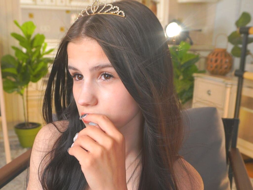 AnnetPintonin nude cam model profile photo