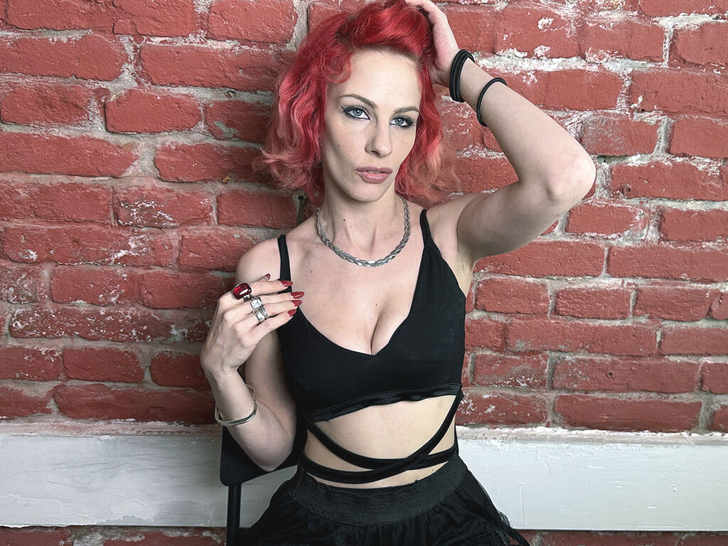AnnieWite Nude
