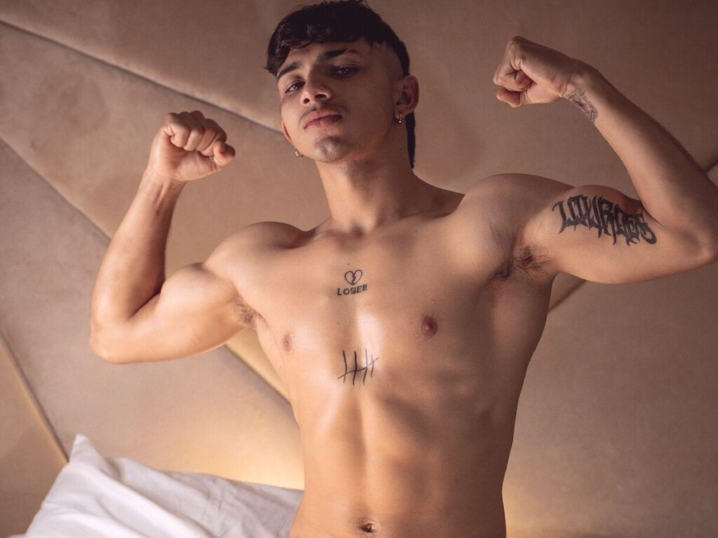 AntonioCuervos Naked