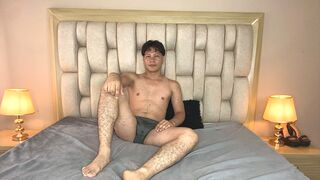 ArnoldEstrada 21 male live related cam model profile