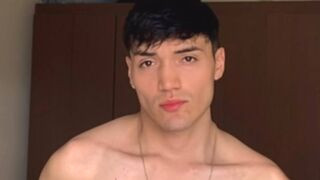 AronnDark 24 male erotic related cam model profile