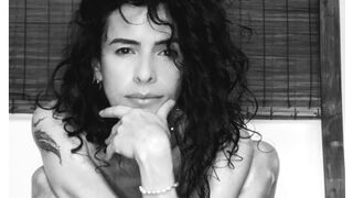 AryAmbrosia 51 female mature naked cam model profile