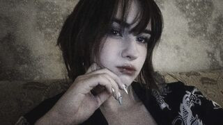 AudryGerveler 18 female live cam model profile