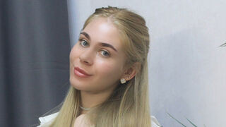BarbaraJeff 20 female live cam model profile