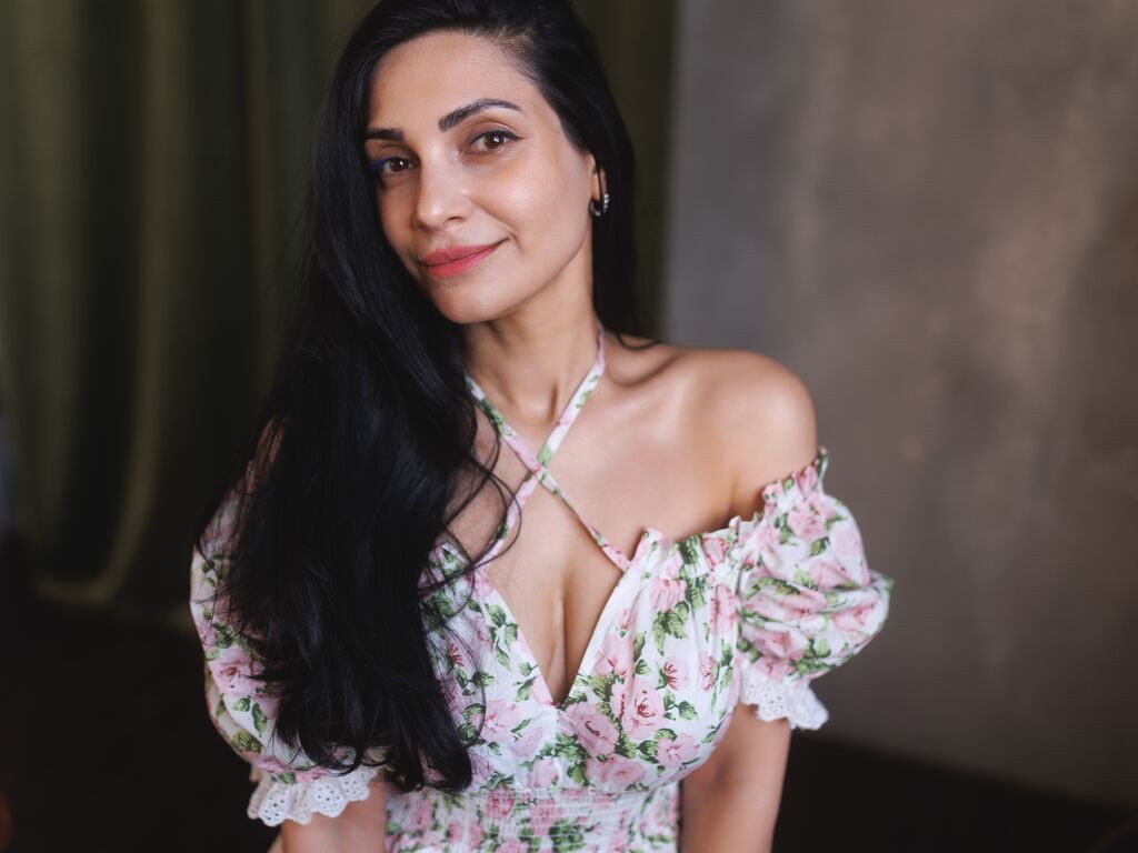 BeatriceWoods nude cam model profile photo