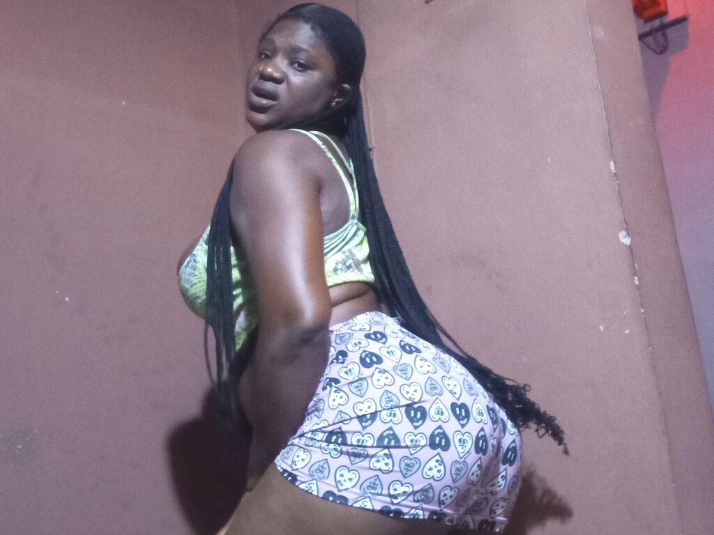 BecaliBrown nude cam model profile photo