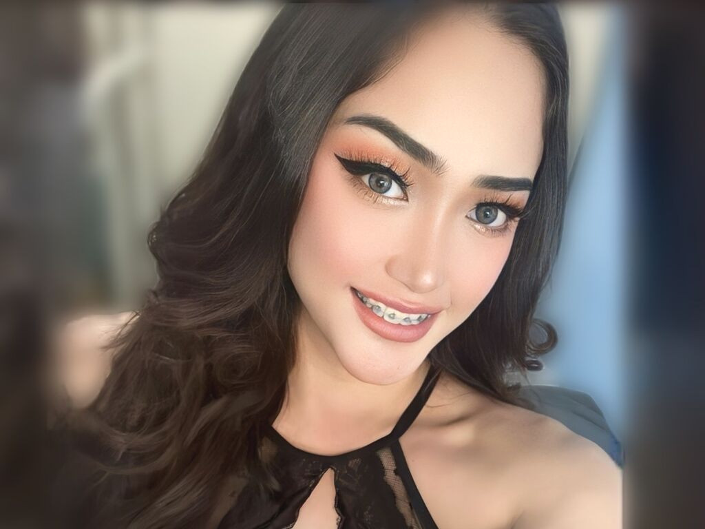 BellaDaza Naked