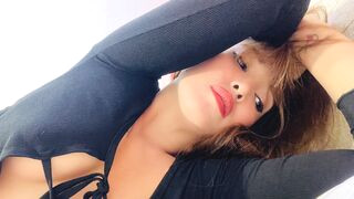 BellaWinter Nude