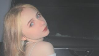 BetsyLeen Nude