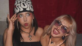 BlueAndAgatha 18 couple hot related cam model profile