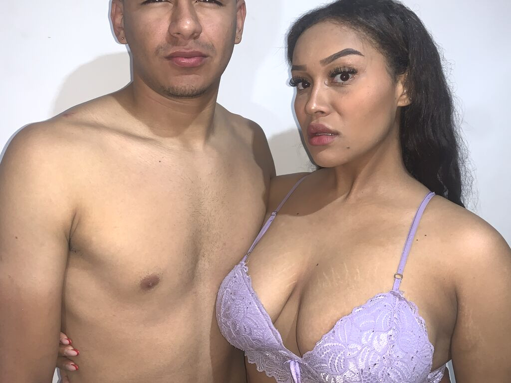 CamylaAndCharlie Naked